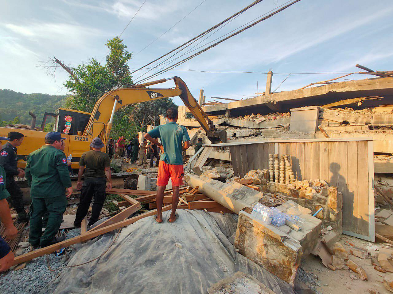 Cambodia Building Collapses With Ten Dead, More Trapped | The Straits Times