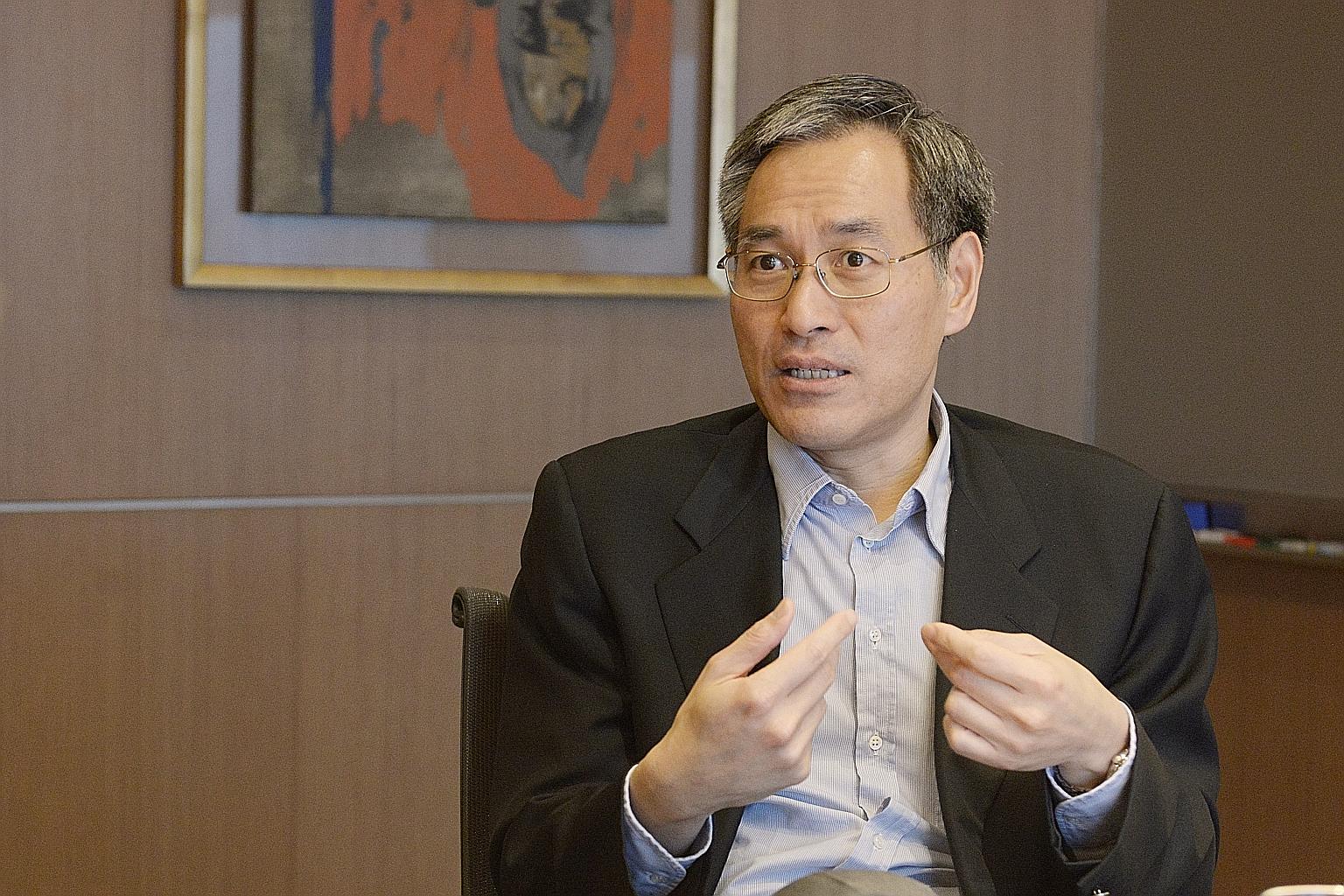 The court found that the original hearing against Senior Counsel Alvin Yeo did not investigate the full complaint.