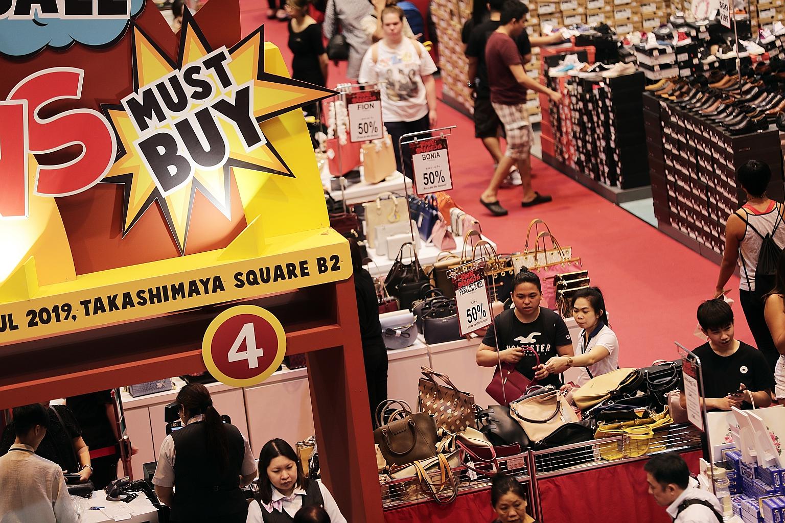 Sales of apparel and footwear increased 4.3 per cent last November.