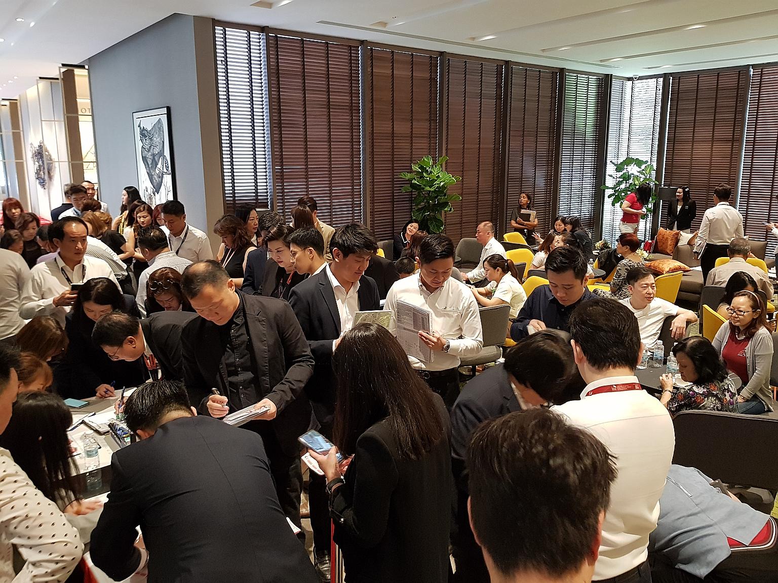 The Avenir, which has a total of 376 units, was officially launched on Saturday with apartment sizes ranging from 527 sq ft for a one-bedroom unit to 2,411 sq ft for a four-bedroom unit. Two-thirds of the buyers at the weekend were Singaporeans while