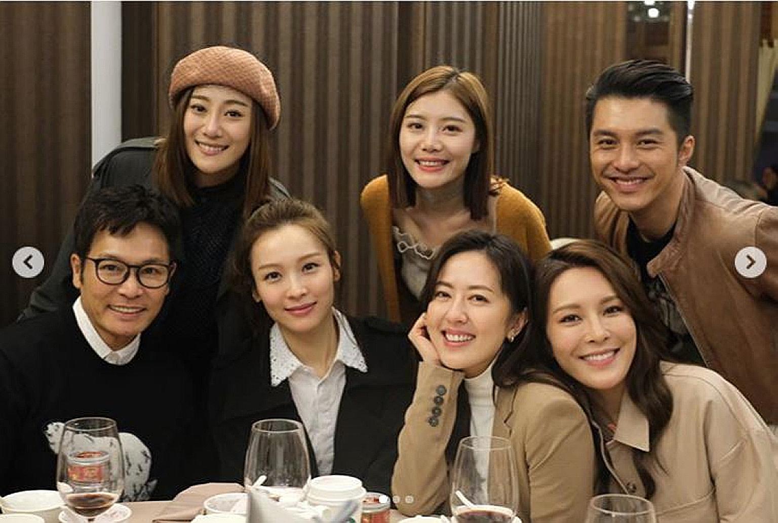 For winning the Best Actor prize at the TVB Anniversary Awards earlier this month for his role in medical drama Big White Duel, actor Kenneth Ma treated his co-stars and production crew to dinner. They include (seated from left) Roger Kwok, Ali Lee,