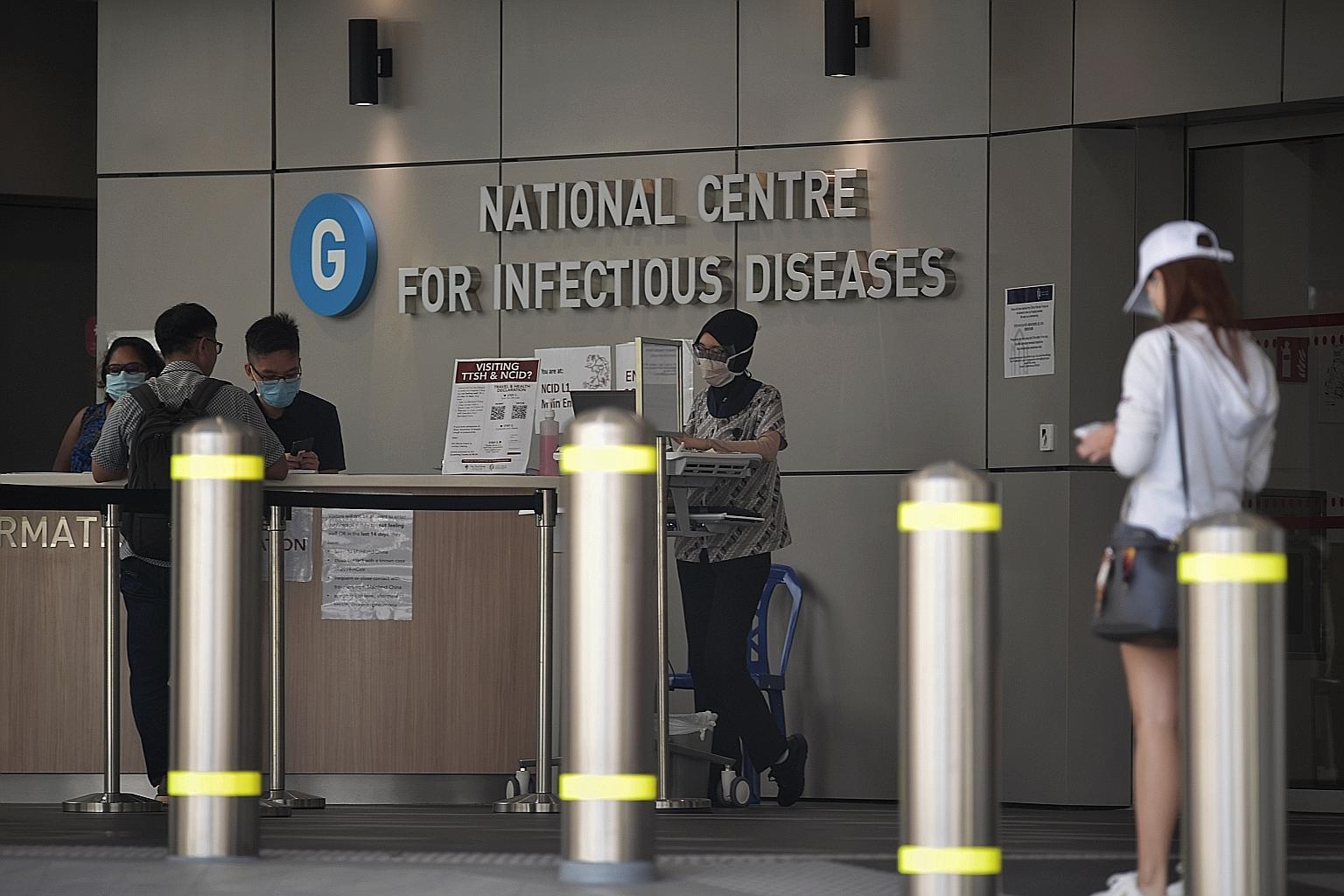In Singapore, doctors monitor viral shedding in a patient's respiratory tract - in other words, they check if the patient is still releasing live virus and thus remains contagious. Virus shedding stops when the patient no longer has the virus in him.