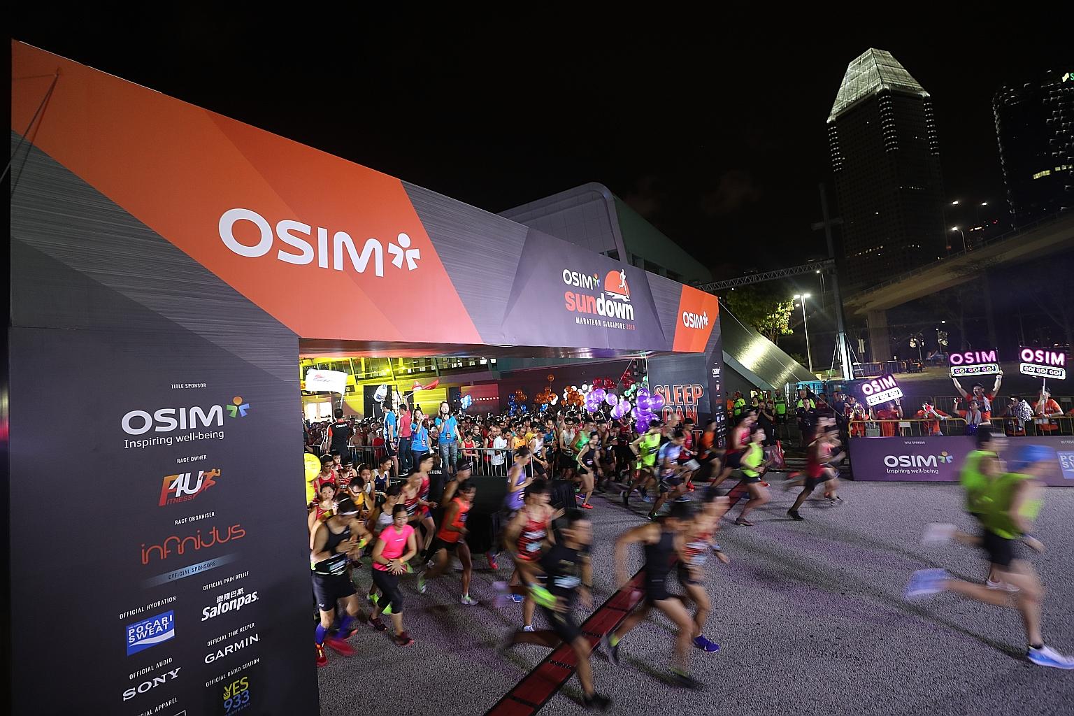 The May 23 Osim Sundown Marathon, which attracted about 25,000 participants last year, was scrapped following stringent measures to stem the coronavirus spread. ST FILE PHOTO