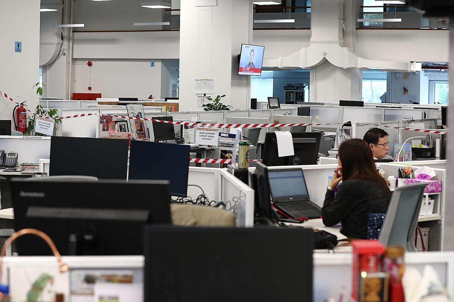 The study says that "the continually high percentage contribution of work-related infections, despite work distancing being effective, suggests that the workplace is a key infection site in Singapore". ST PHOTO: BENJAMIN SEETOR