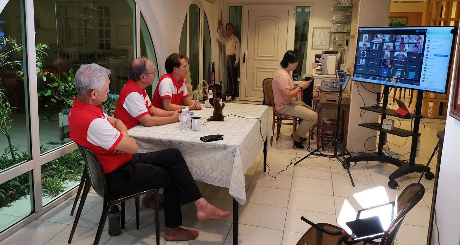 Senior Parliamentary Secretary Muhammad Faishal Ibrahim doing a Facebook Live broadcast about a new covered walkway for his Nee Soon Central constituents. Associate Professor Faishal says he has used Facebook Live to answer residents' questions, such