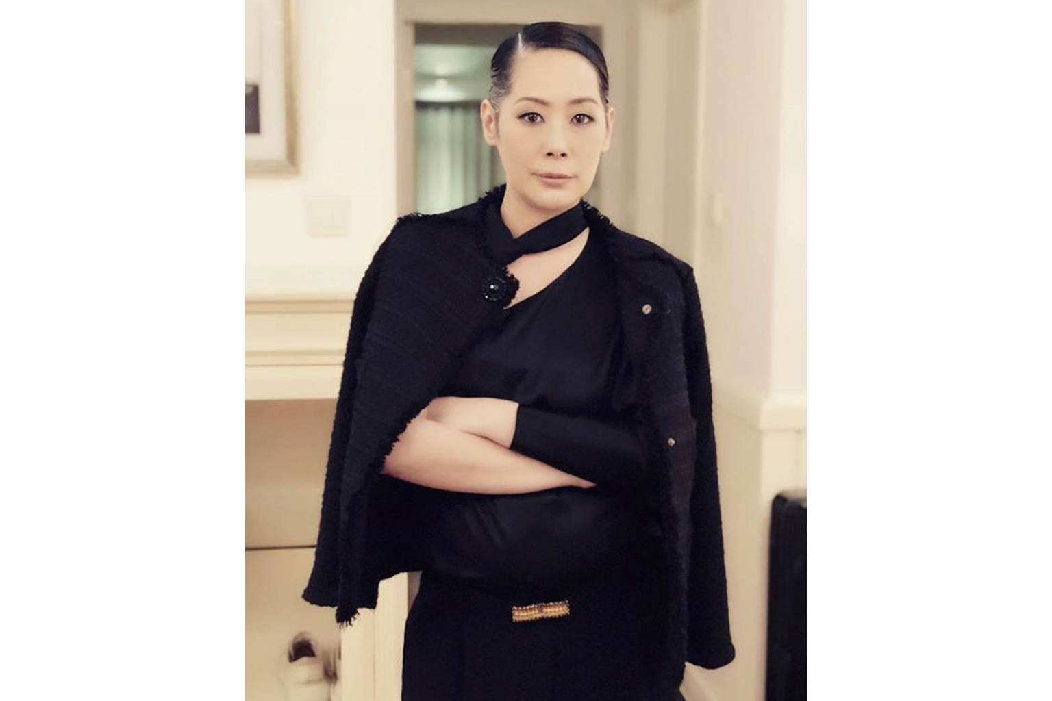In her post, Shirley Kwan said she was forced to make the decision to quit.