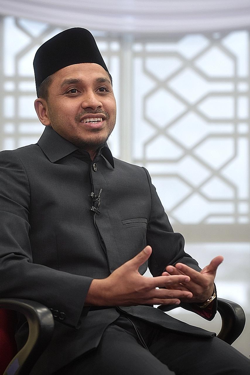 Mufti Nazirudin Mohd Nasir in a photo taken in February. Yesterday, he said an area of concern during Ramadan is foreign workers, who form most of the Covid-19 cases in Singapore. A sizeable number of the workers are Bangladeshi Muslims.