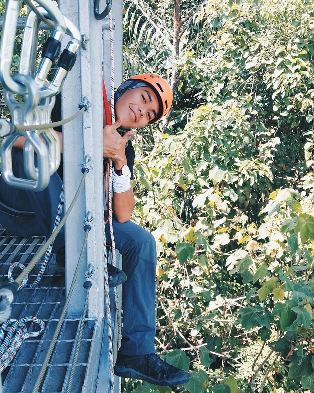 Former freelance outdoor instructor Muhammad Nurhisham Mohd Sharif started work as a customer experience officer with human resources firm Kelly Services this month, with the help of Workforce Singapore's career guidance services.