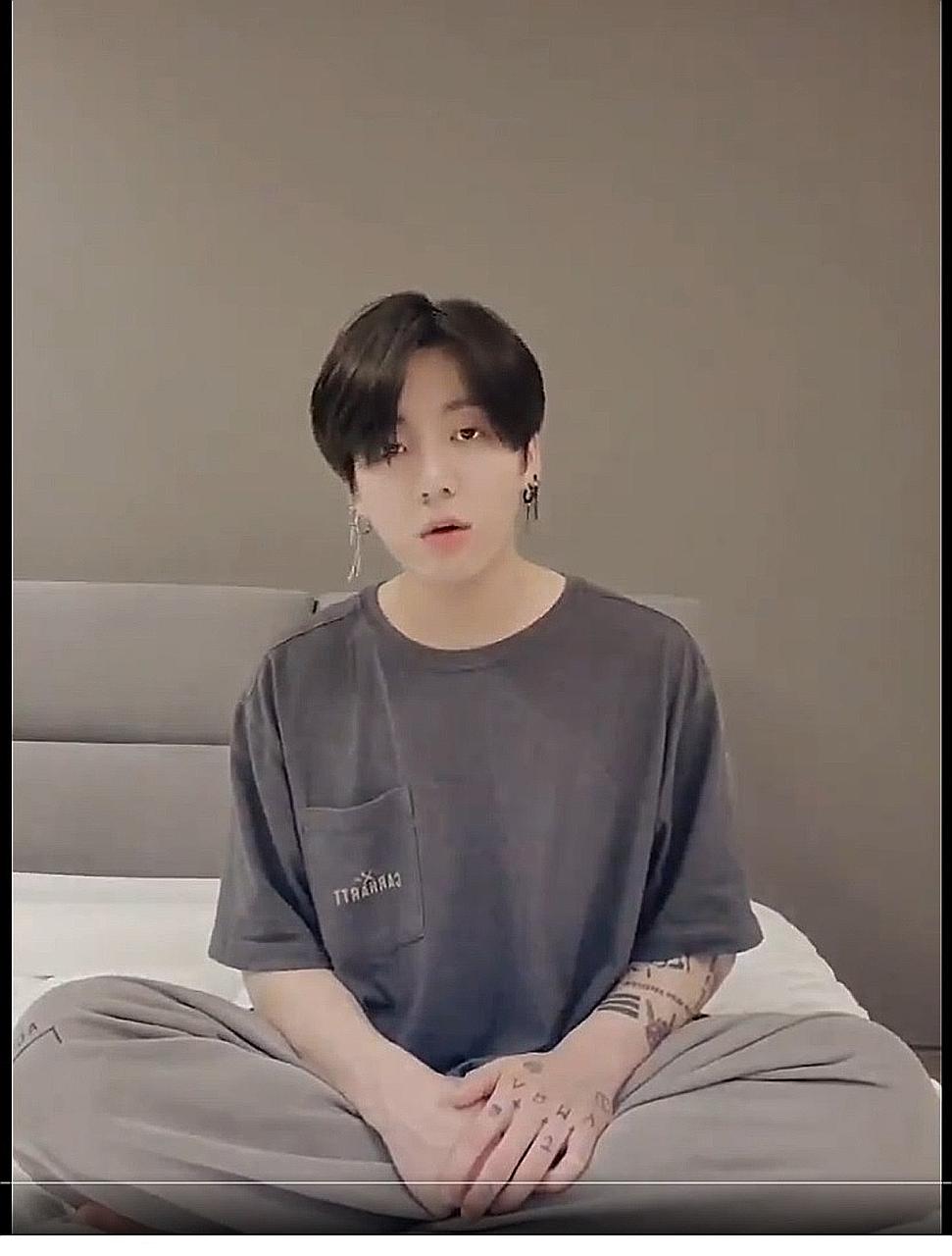 BTS' JUNGKOOK BREAKS INTERNET: K-pop boy band BTS have a global fan base of millions, so it is not surprising when a recent post by one of the members went viral on social media in a short span of time. On Sunday, Jungkook (left) posted a video on t