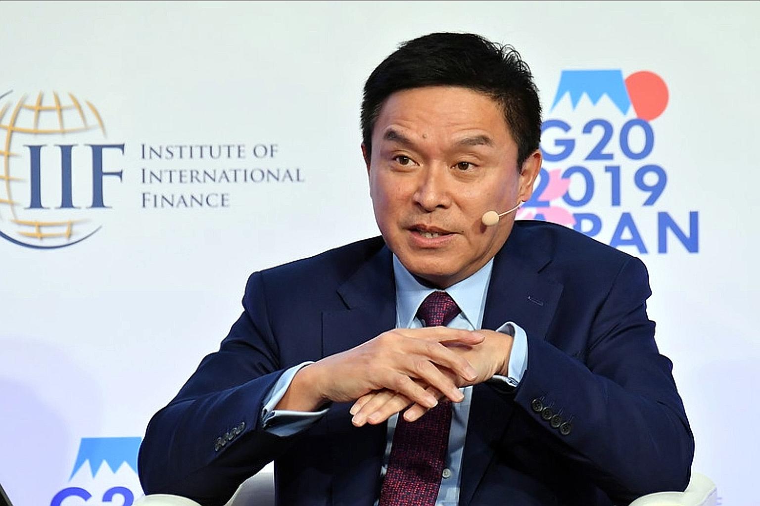 The donation by UBS Asia-Pacific president Edmund Koh and his wife Wong Poh Choo is a personal gift to the fund that also celebrates Mother's Day. PHOTO: EDMUND KOH