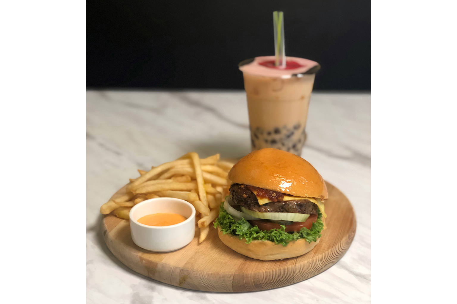 The garnishes for the Specialty Spicy Beef Burger made the dish more interesting. 