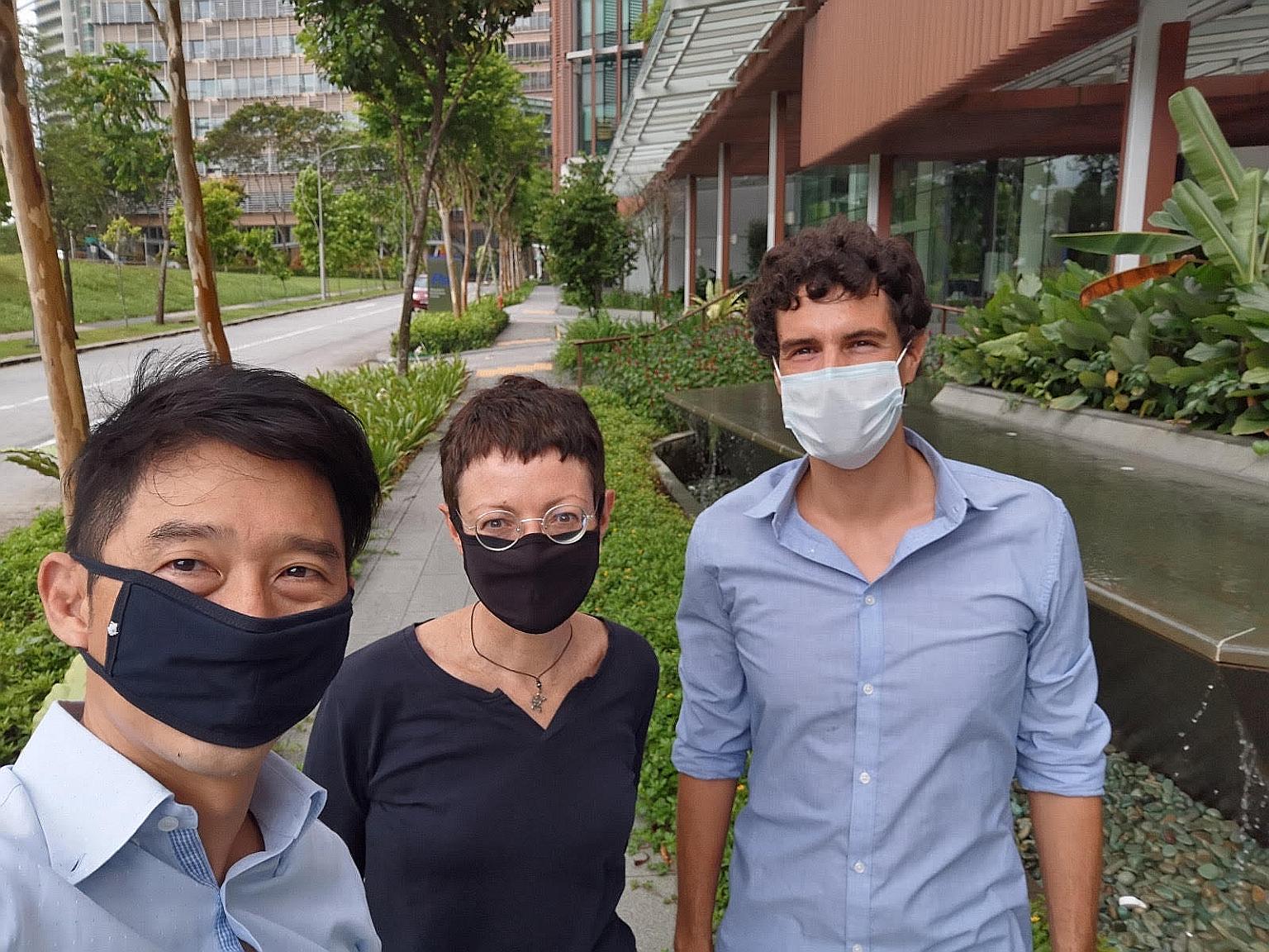 (From left) Immunoscape's chief executive Ng Choon Peng, its chief operating officer Alessandra Nardin, and its associate director and head of technology development Yannick Simoni. PHOTO: IMMUNOSCAPE