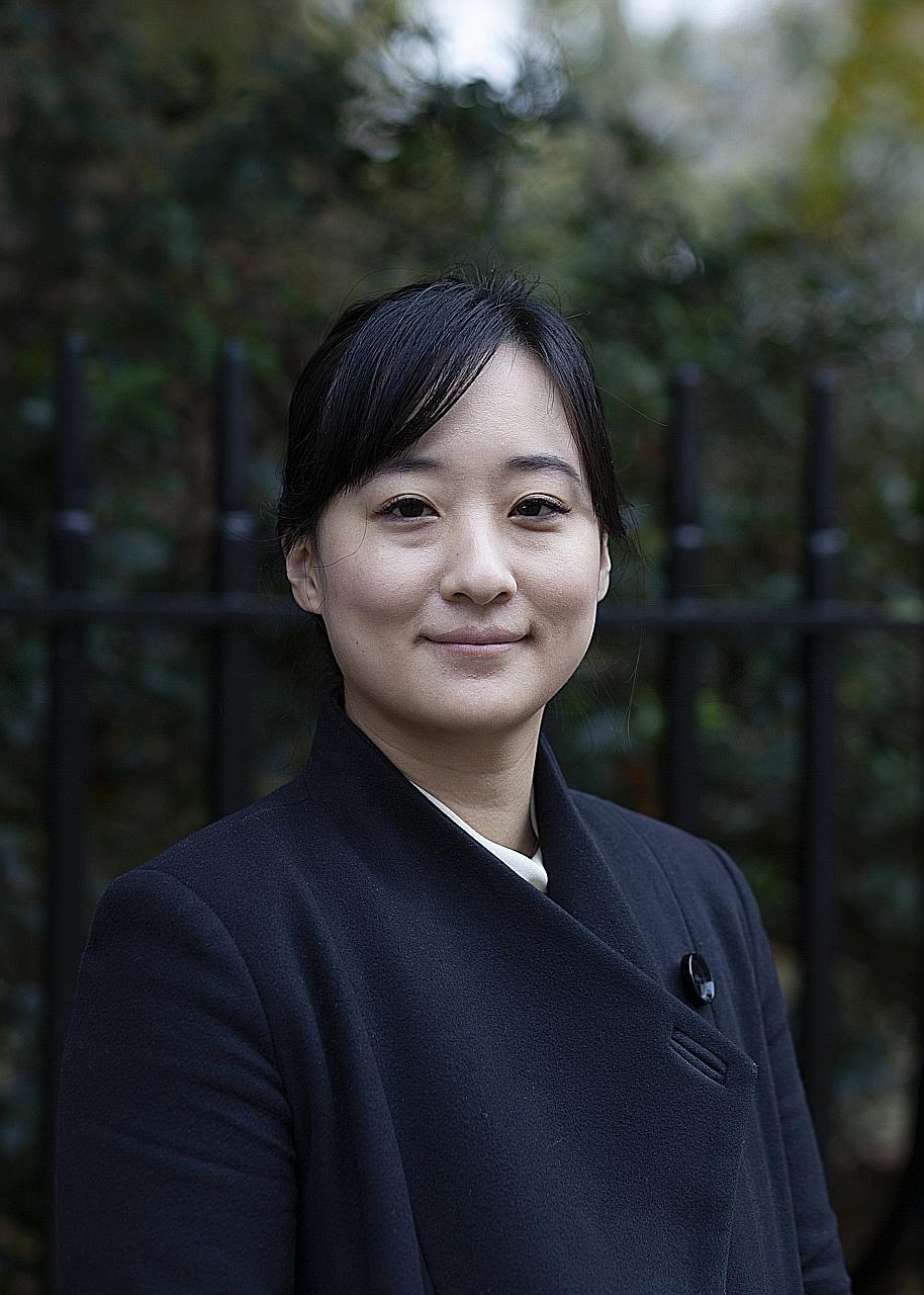 In Inferno, Catherine Cho writes about being diagnosed with a rare form of post-partum psychosis when her son was about two months old and her experience spending eight days in a psychiatric ward.