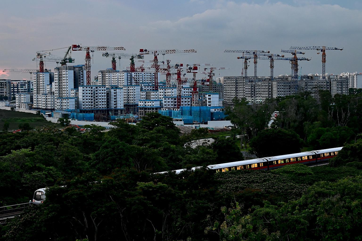 The HDB is working closely with contractors and the Building and Construction Authority on resuming work at various sites in a phased manner. ST PHOTO: LIM YAOHUI
