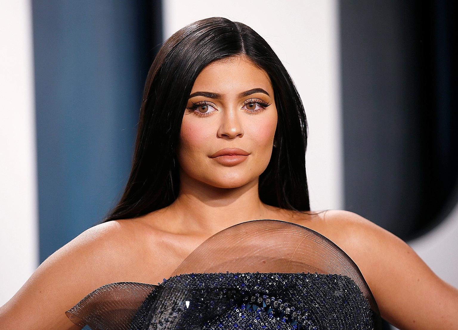 Forbes now estimates the net worth of reality TV star Kylie Jenner at around US$900 million.