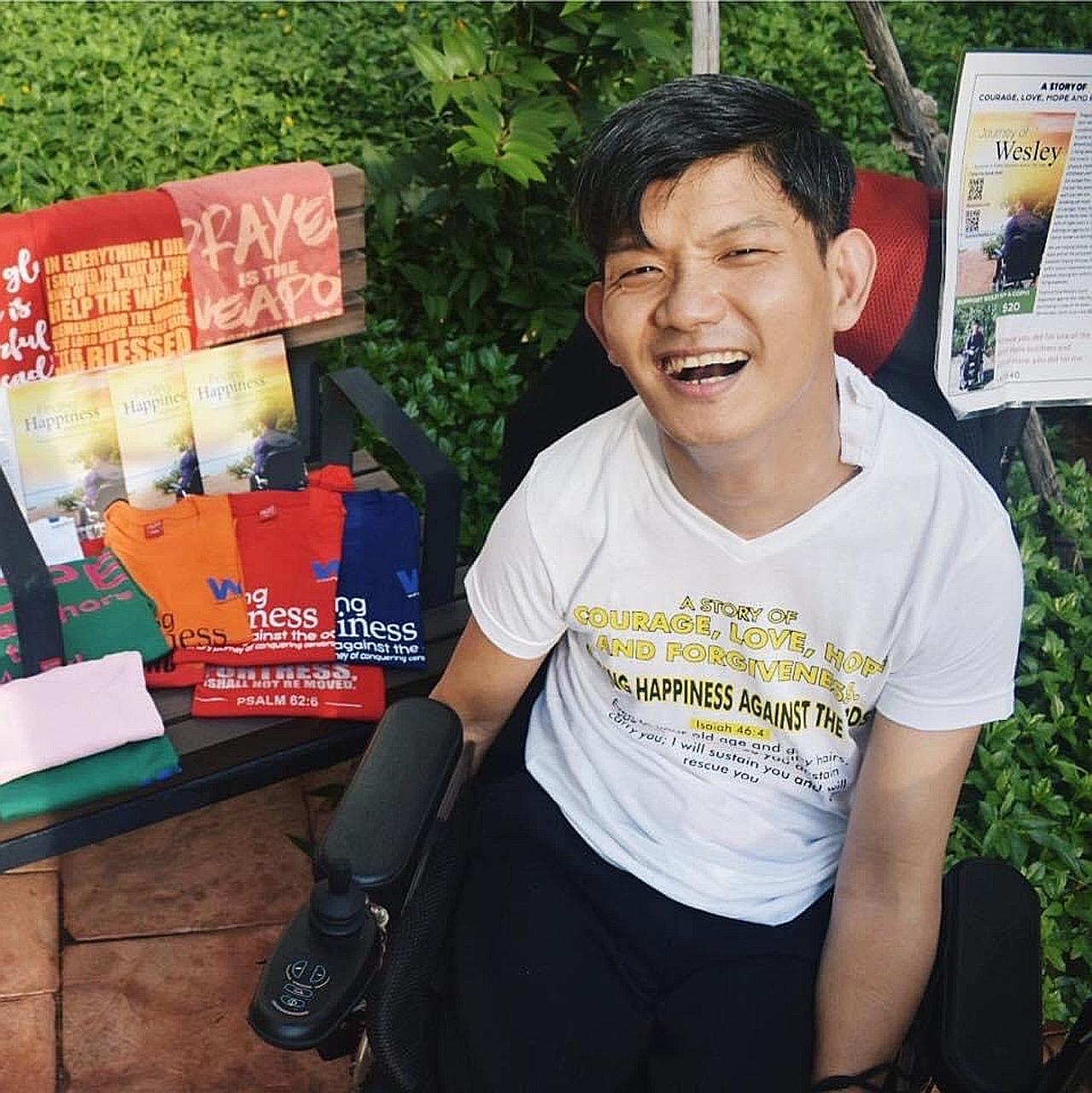 Mr Wesley Wee used to sell tissue in Orchard Road. He now does live streams on Facebook almost every day to sell his wares. PHOTO: COURTESY OF WESLEY WEE