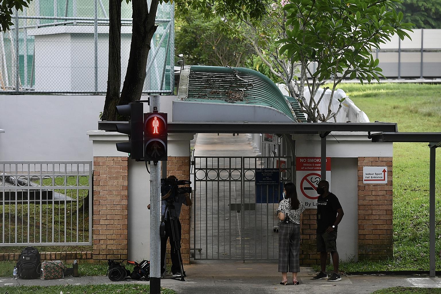 Deyi Secondary School in Ang Mo Kio is one of the nine nomination centres. Due to the Covid-19 pandemic, only candidates, their proposers, seconders, assenters and accredited media can enter the centres. ST PHOTO: DESMOND FOO