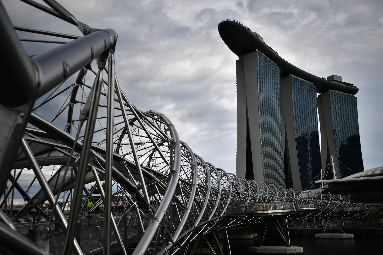 Las Vegas Sands, owner of MBS (above), announced in April last year its expansion plan, which included a luxury hotel tower and a 15,000-seat entertainment arena. MBS said there was no update to its expansion plan. ST PHOTO: LIM YAOHUI