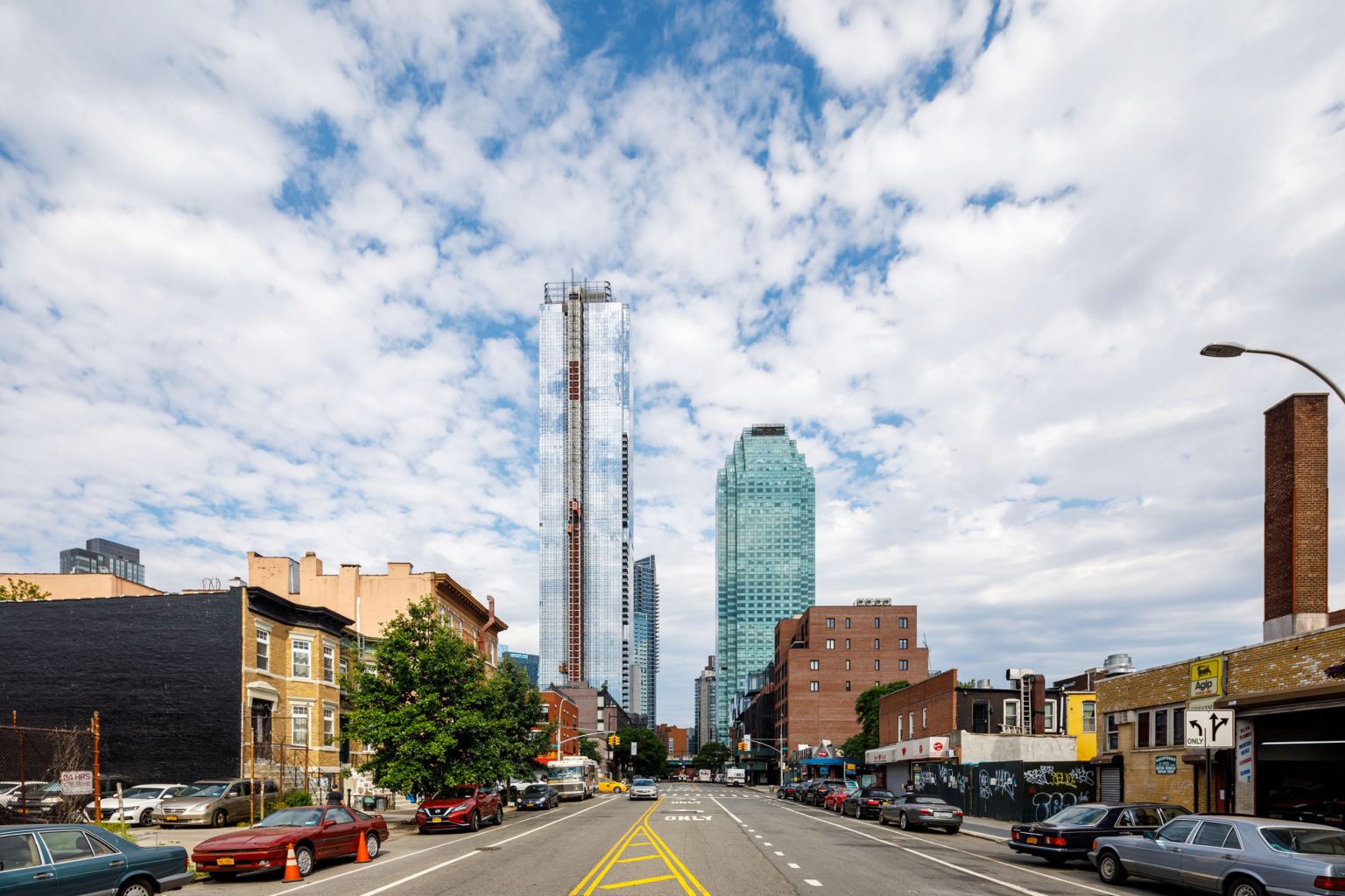 Skyline Tower, a 237m condo building in the Long Island City section of Queens, was built to break records. But the Covid-19 outbreak has not only paused residential construction and stalled sales but made developers rethink apartment layouts and amenitie