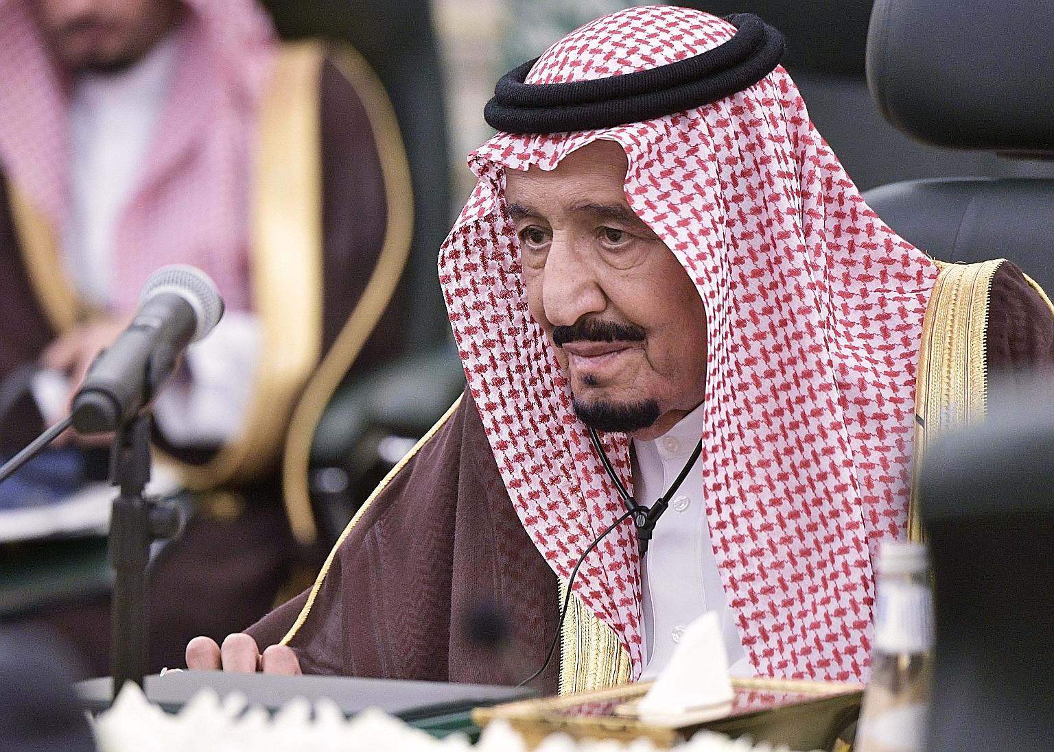 King Salman bin Abdulaziz of Saudi Arabia is undergoing medical tests at King Faisal Specialist Hospital after being diagnosed with an inflamed gallbladder.