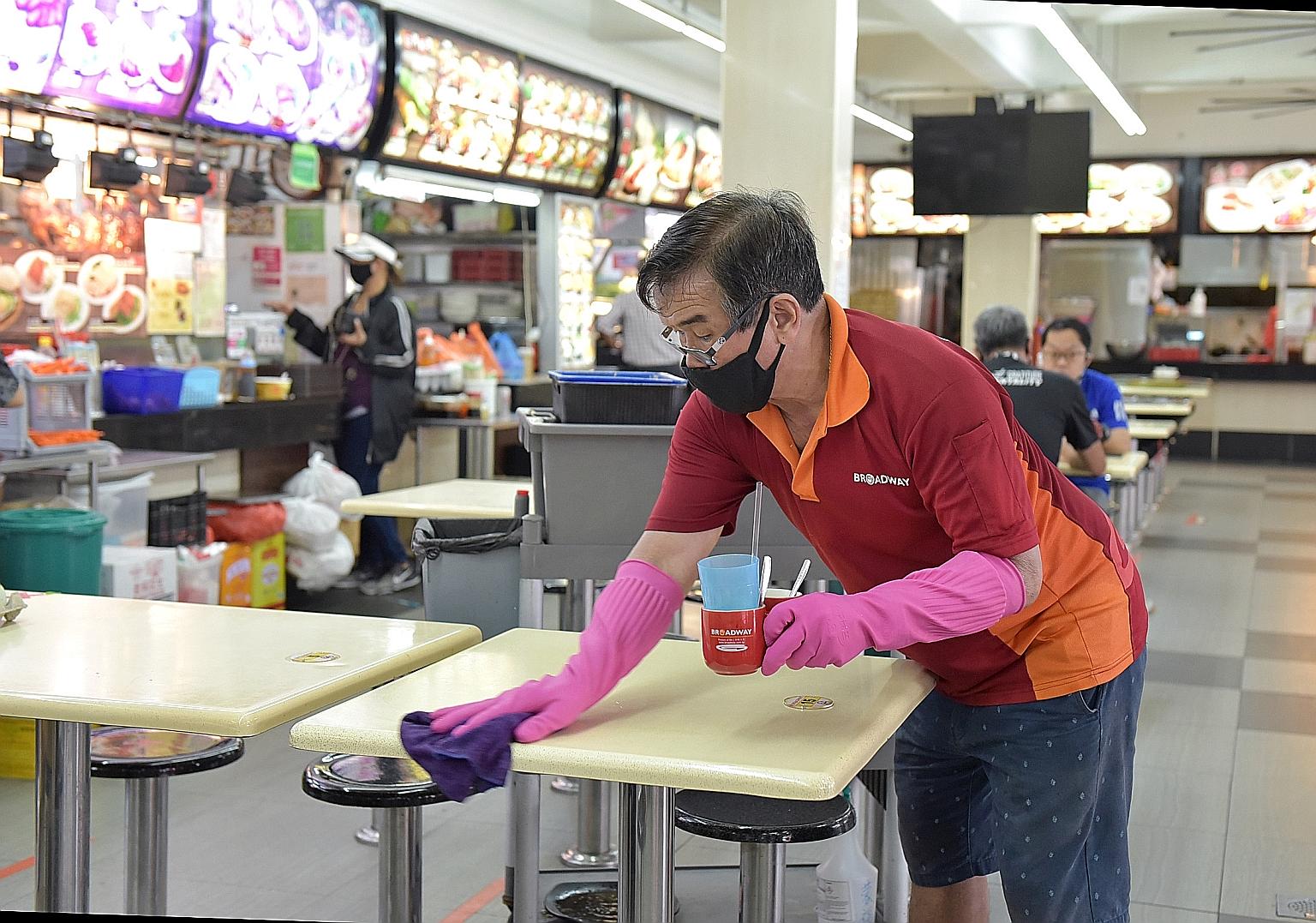 A Broadway coffee shop at Block 848 Yishun Street 81 is one of the 15 outlets operated by Broadway F&B Management that have received the SG Clean certification. The operator is working to have its remaining 11 coffee shops certified as well. PHOTO: P