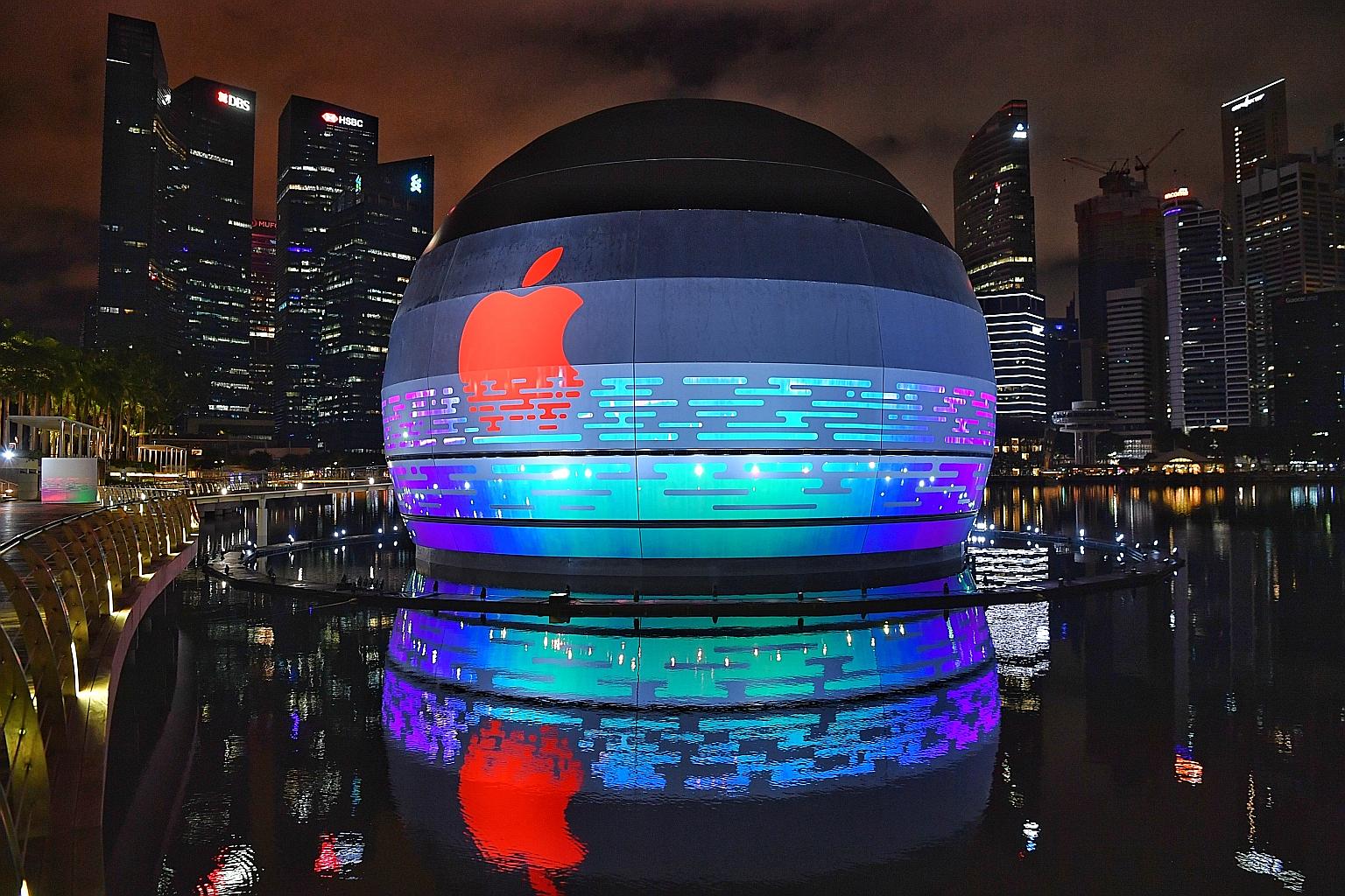 Apple's new store will be situated in the dome-like structure sitting on the water off Marina Bay Sands that was occupied by mega nightclub Avalon from 2011 to 2016.
