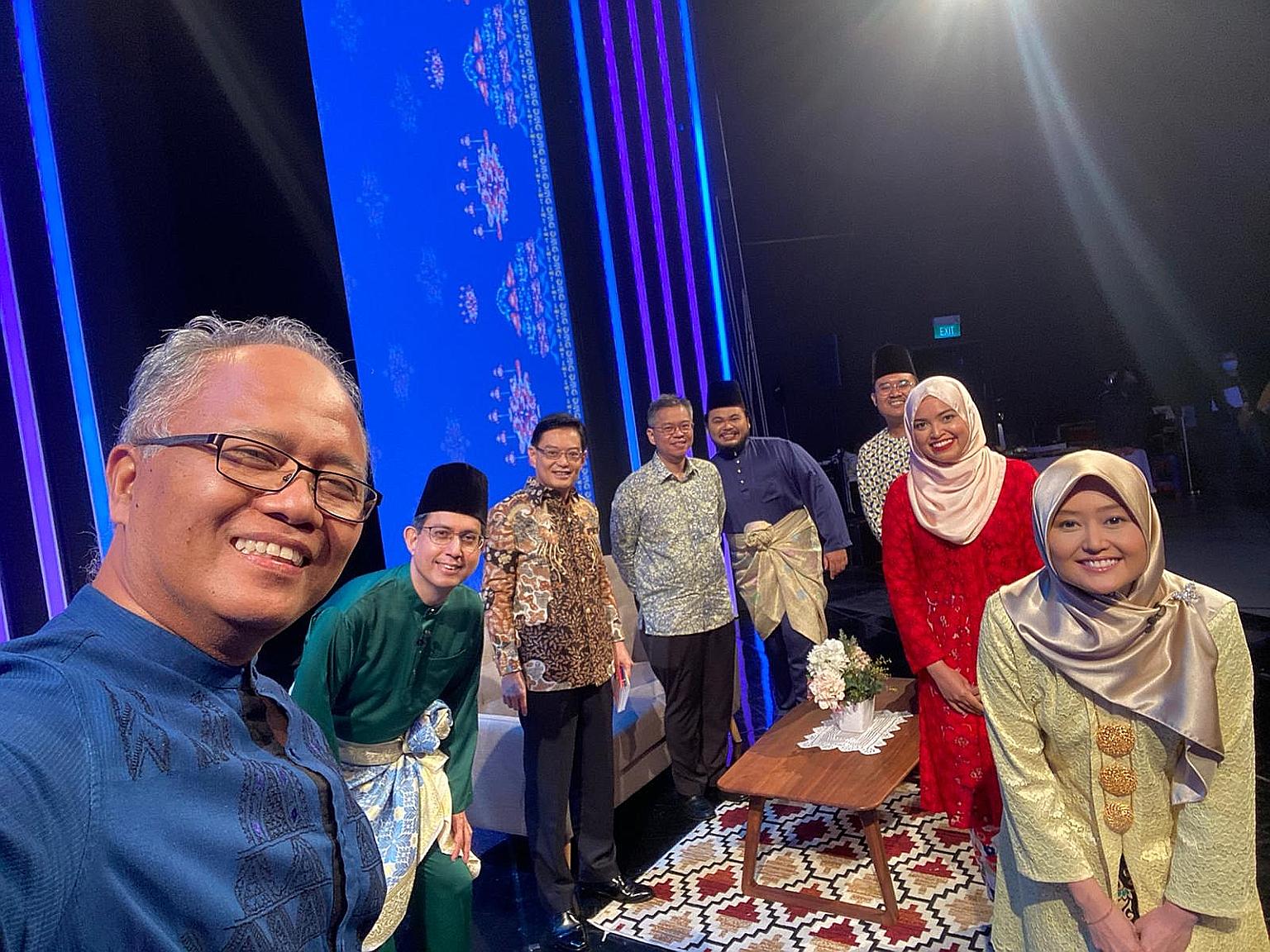 Deputy Prime Minister Heng Swee Keat (third from left) at the official launch of Malay Language Month on Saturday with (from left) language ambassador Sujimy Mohamad, Minister of State for Home Affairs and National Development Faishal Ibrahim, who is