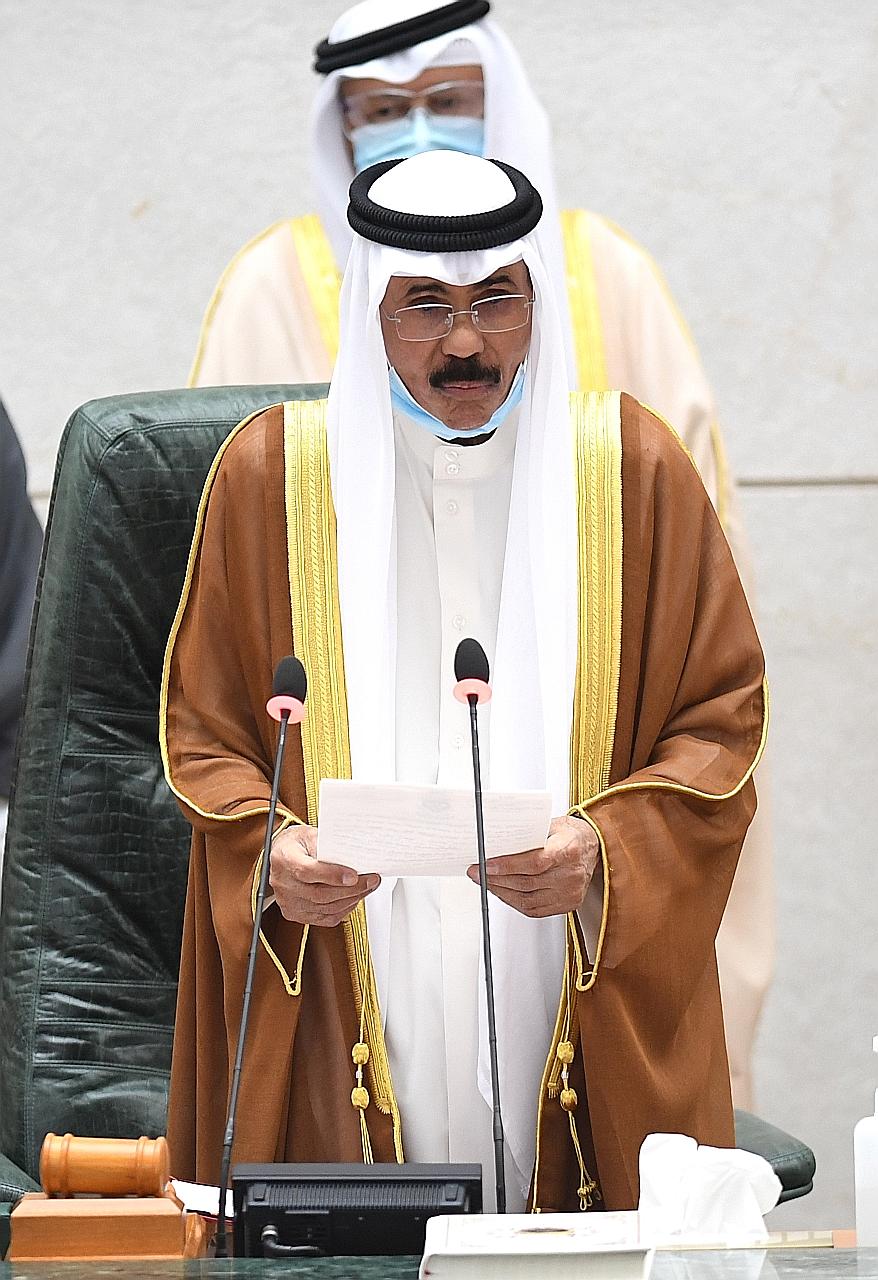 The new Emir of Kuwait, Sheikh Nawaf al-Ahmad al-Sabah, taking the oath of office in Parliament yesterday. The country has begun a 40-day period of national mourning for late ruler Sheikh Sabah al-Ahmad al-Sabah.