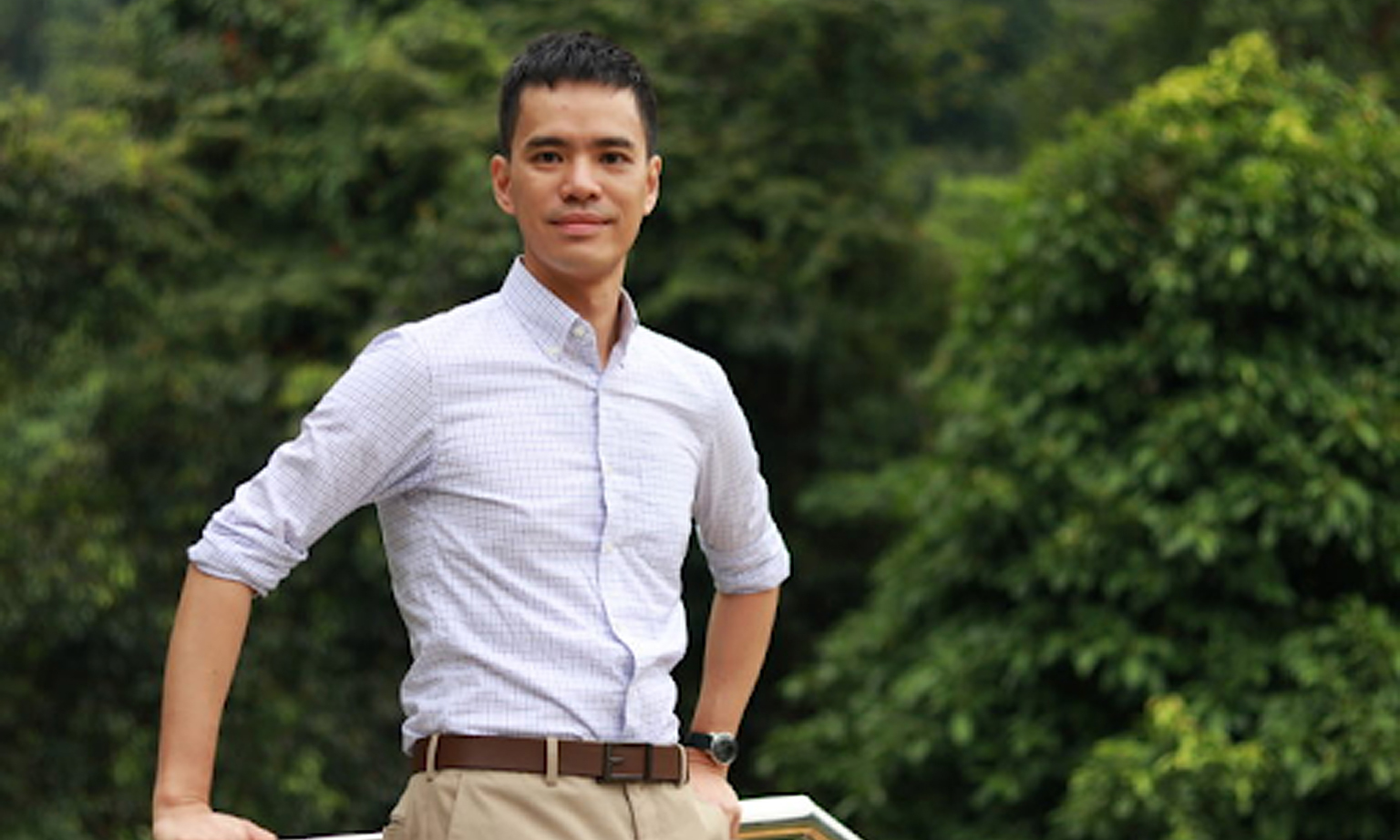 Dr Phan Tuan Quang said a minimum of 200 to 400 Singaporeans would have accessed the post and the article. The very conservative estimates took into account factors like the Government's rebuttals of the article which had been widely published by new