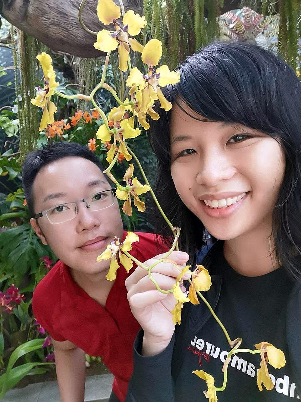 In August 2015, Ms Amy Tay's then boyfriend Tan Si-Rong proposed to her while on a flight to Australia. PHOTO: COURTESY OF AMY TAY Mr Nicholas Lim and his girlfriend Eleanor Teo will be boarding a plane for the first time together on Oct 25. PHOTO: C