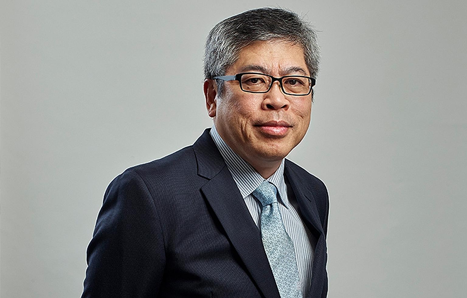 Mr Kwek Leng Peck, the cousin of billionaire CDL executive chairman Kwek Leng Beng and uncle of group chief executive Sherman Kwek, has served on the board for more than 30 years. CDL announced that Mr Kwek Leng Peck gave notice of his resignation wi