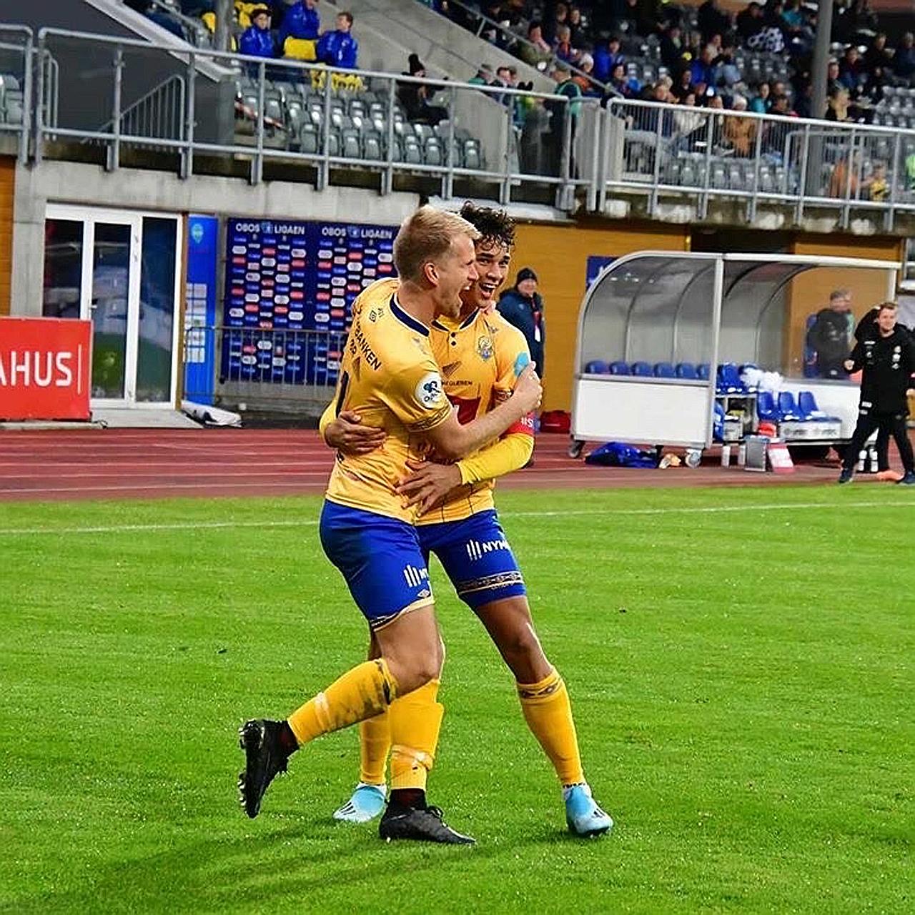 Ikhsan Fandi celebrating with Jerv teammate Daniel Aase during the 4-2 home win over Oygarden last Saturday. The Singaporean scored two goals in the victory. PHOTO: FK JERV