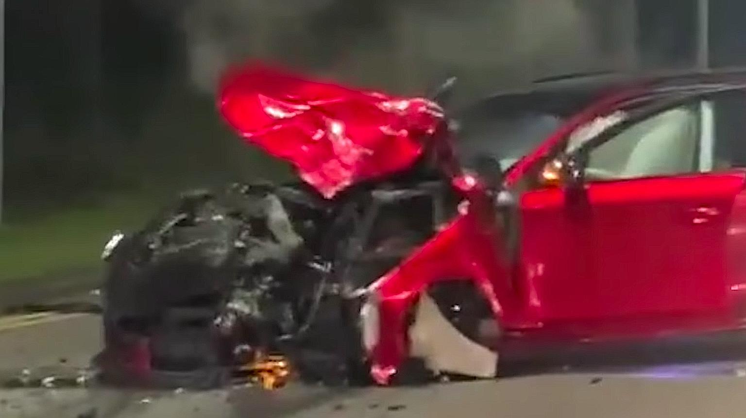 An accident last Friday night in Woodlands Avenue 12 involving a van and a red Audi car left an eight-year-old girl in intensive care.