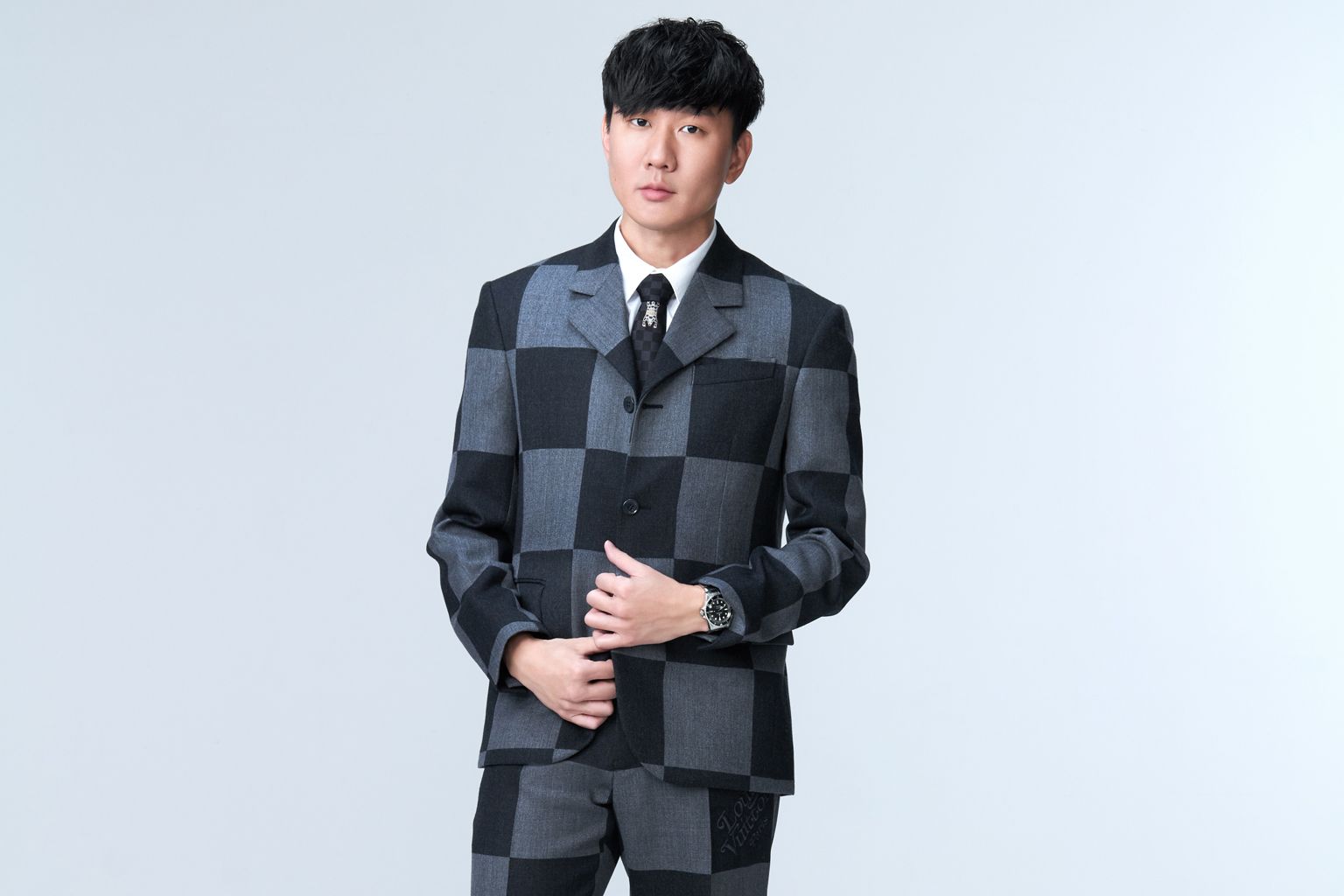 Home-grown singer JJ Lin (left) will perform music from his new album during the live-stream concert.