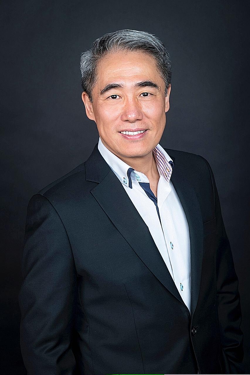 Nanofilm founder and executive chairman Shi Xu has reportedly seen his fortune surge to almost US$880 million (S$1.2 billion).