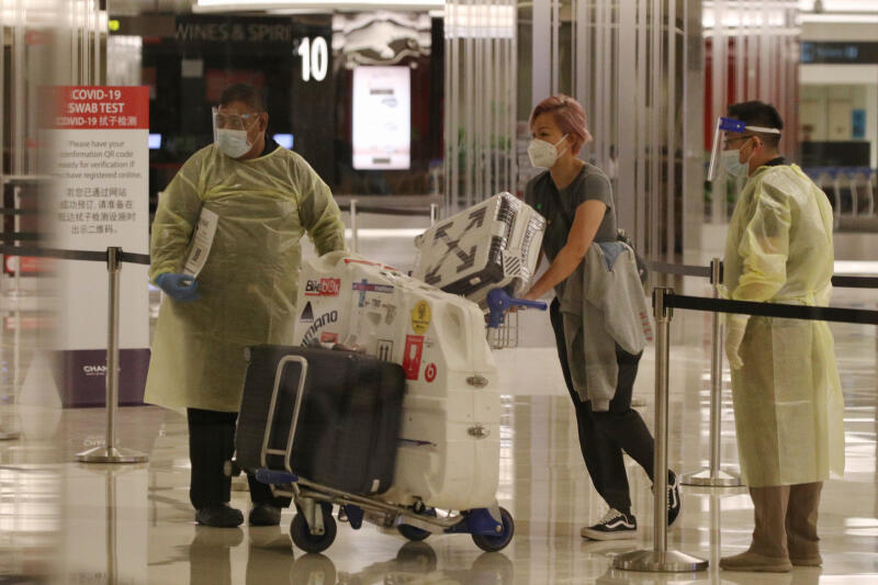 22 visitors from China arrived in Singapore on first day border ...