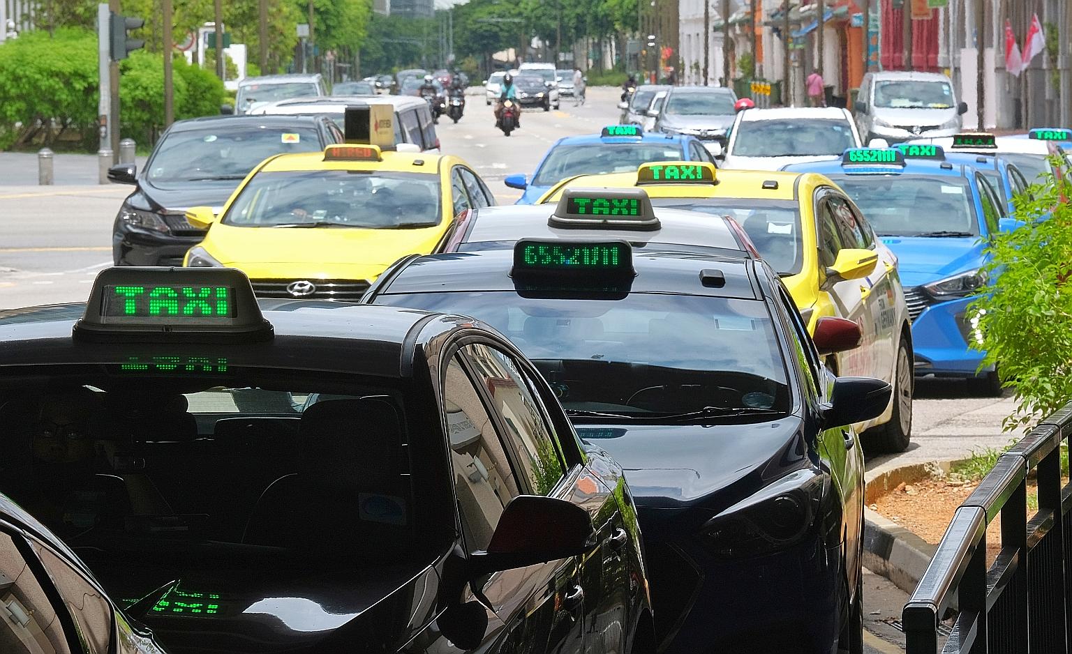 Main taxi hirers and full-time private-hire drivers in the point-to-point transport sector will get $600 per vehicle each month between January and March, up from $300. This will go down to $450 a month between April and June.
