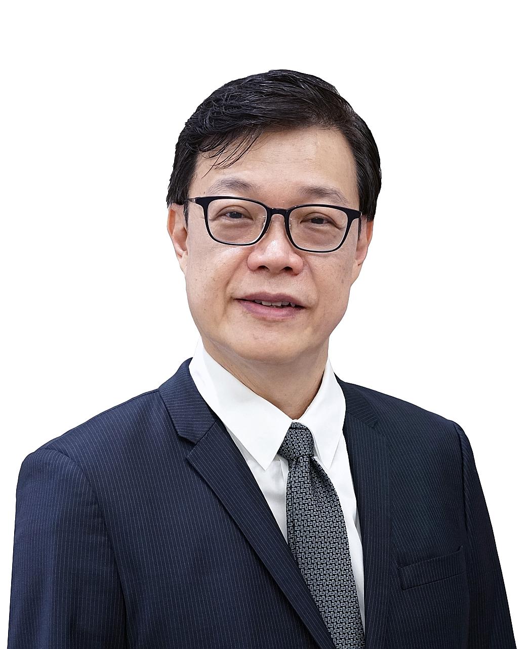 Dr Quek Lit Sin (above) will take over as chief executive officer from Mr Foo Hee Jug with effect from Friday.