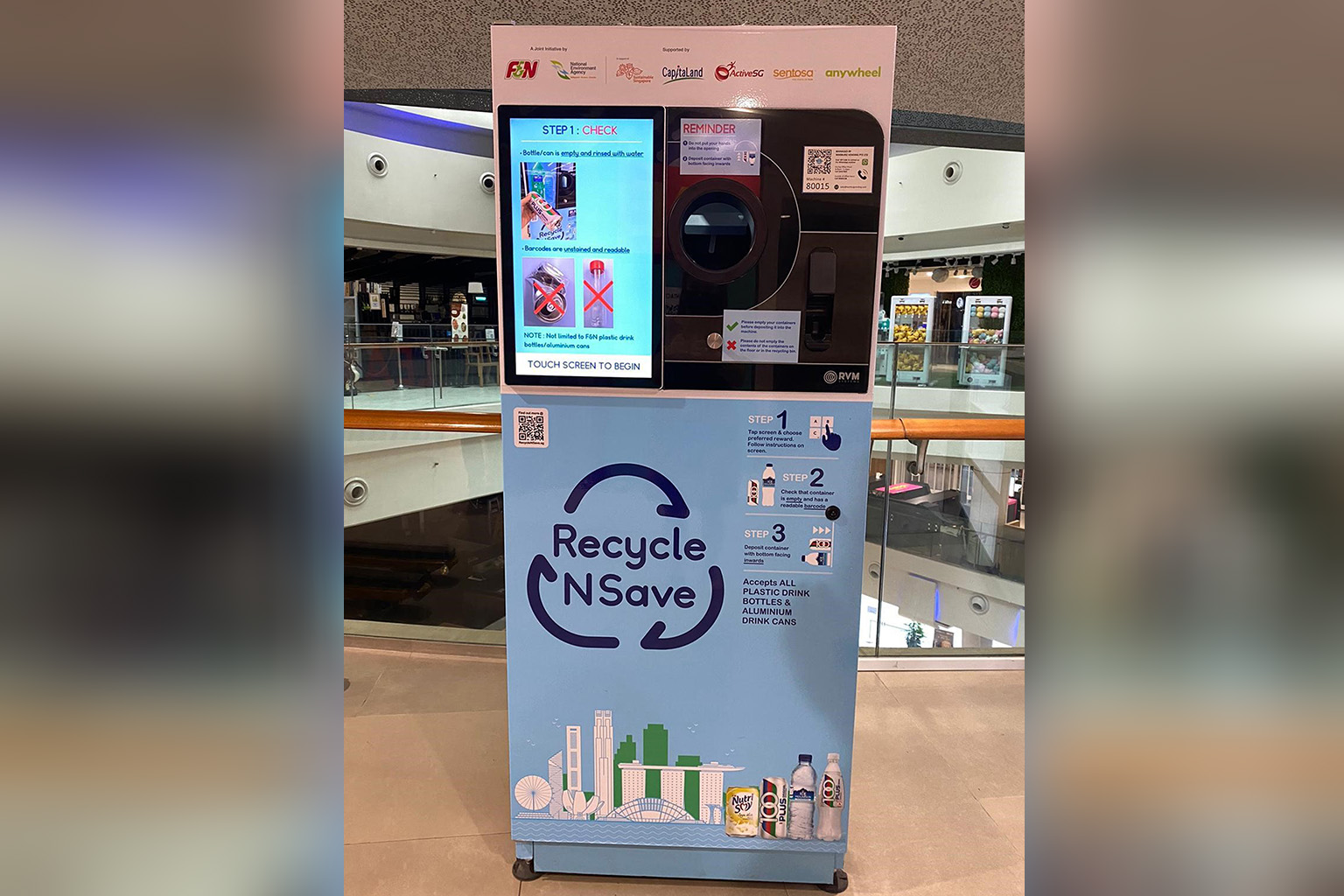 For every 10 containers deposited into the multi-reward vending machine, users can choose from four rewards including a 50-cent ActiveSG credit and five Sentosa Fun Pass tokens, or opt for no reward. PHOTO: NATIONAL ENVIRONMENT AGENCY