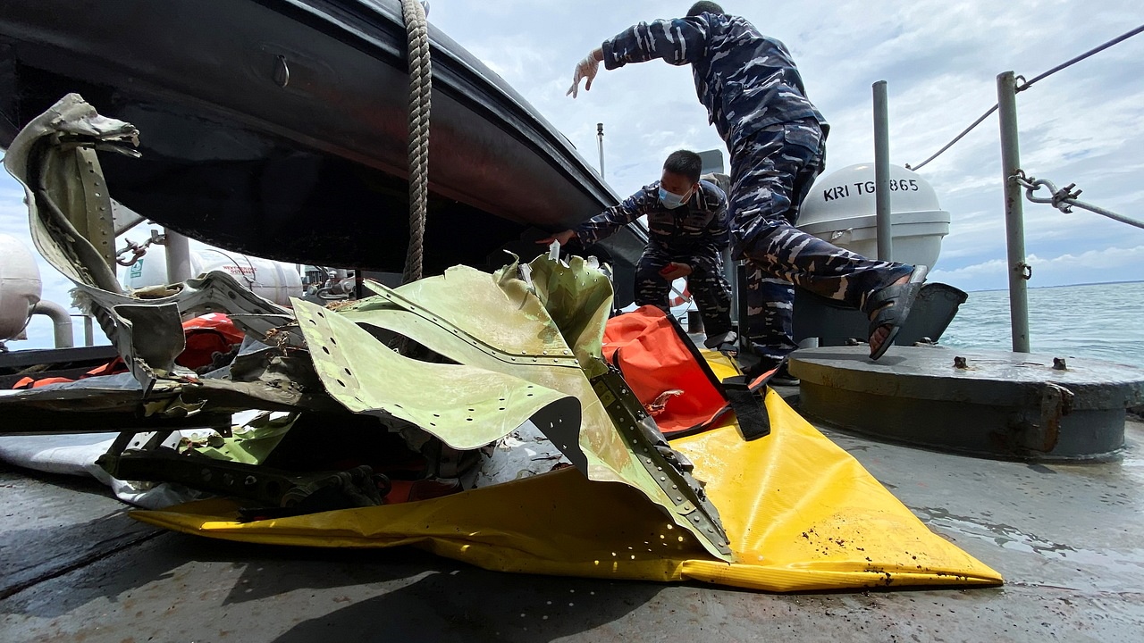 Indonesia's Sriwijaya Flew Old Planes And Neglected Routes To Become ...