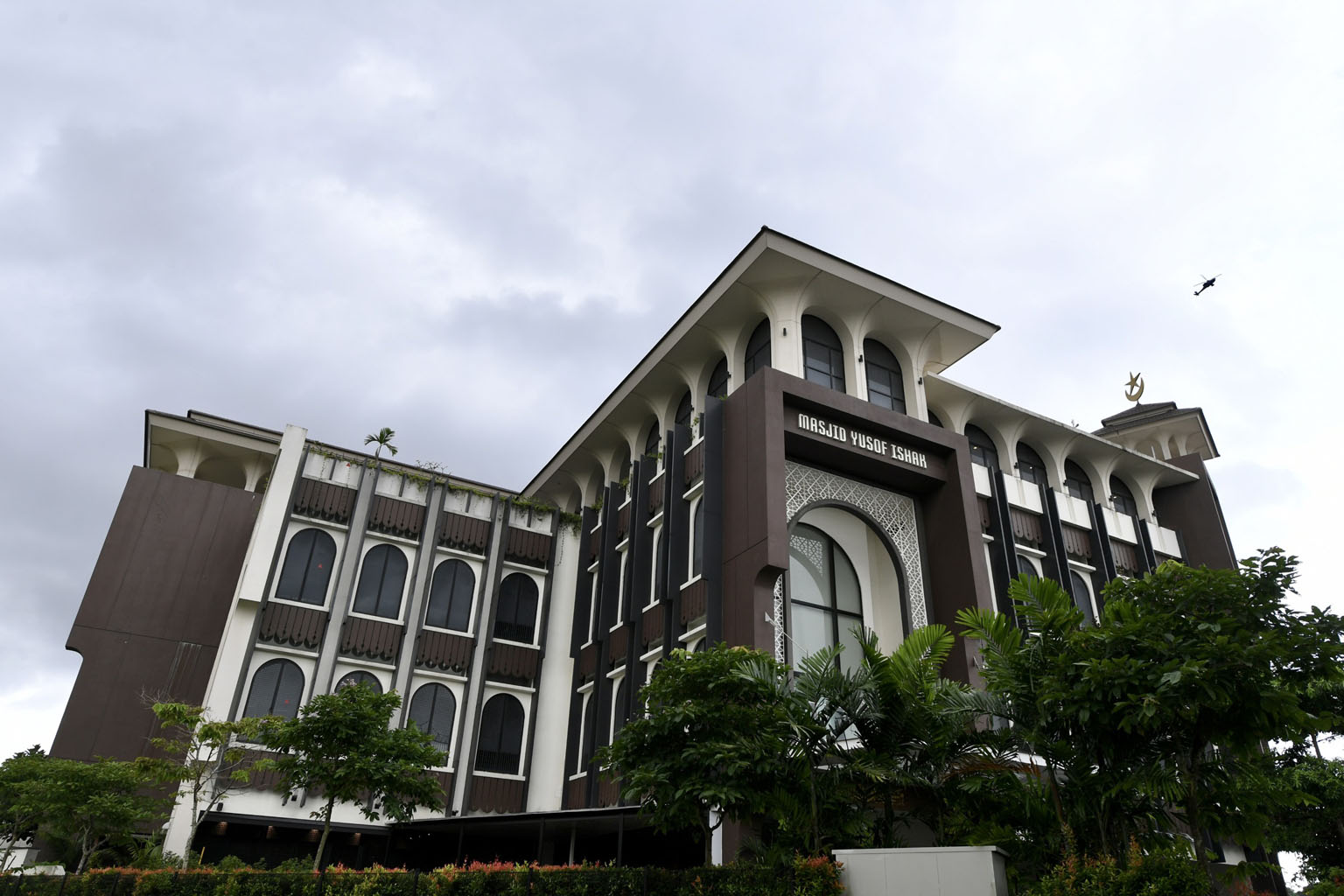 The Yusof Ishak Mosque in Woodlands, which the youth had also targeted. The Islamic Religious Council of Singapore yesterday warned that the pervasive nature of social media posed the risk of extremist ideologies seeping into homes. The Assyafaah Mos