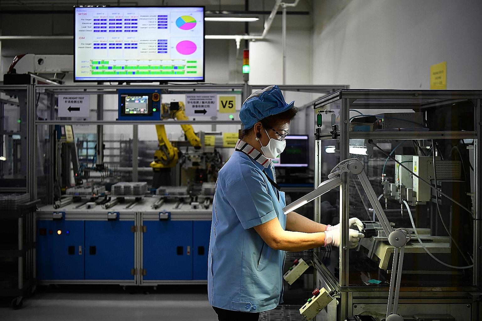 The manufacturing sector saw 7.3 per cent growth year on year for the whole of last year, reversing the 1.5 per cent decline seen the previous year, due to output growth in the electronics, biomedical manufacturing and precision engineering clusters.