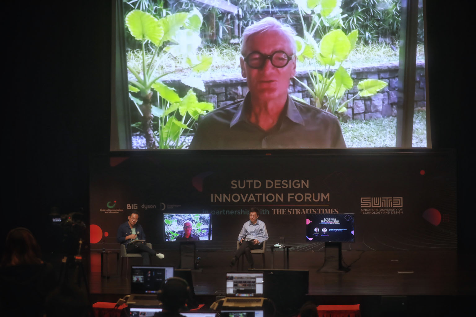 British entrepreneur and inventor James Dyson (on screen) speaking at the virtual Design Innovation Forum yesterday. Singapore University of Technology and Design president Chong Tow Chong (right) also spoke at the forum, which was moderated by Desig