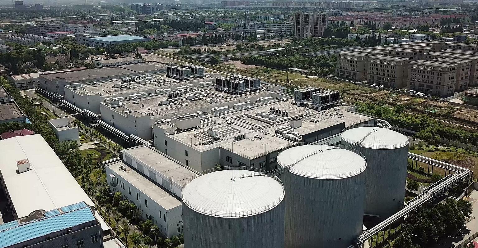 The hyperscale data centre campus in Shanghai comprises four buildings with a gross floor area of up to 75,000 sq m and serves two of China's largest telecoms companies, CapitaLand said.