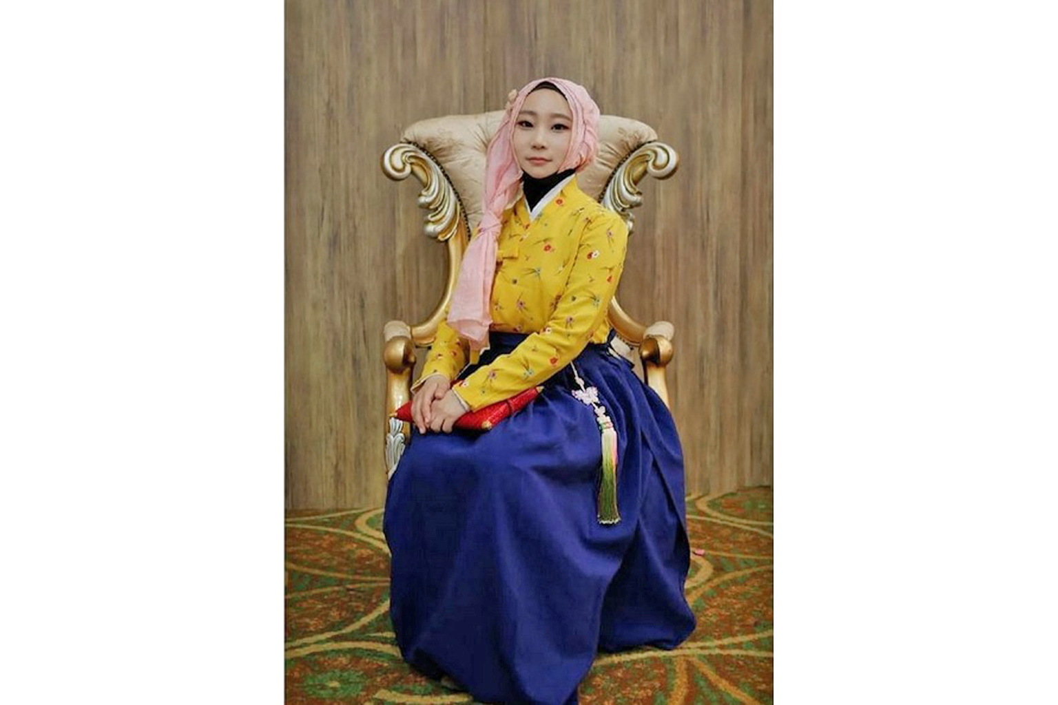 Ms Song Bo-ra, who is from Busan, converted to Islam in 2007 after reading about it for years. But it was only after moving to Seoul about seven years ago that she started wearing the headscarf every day.