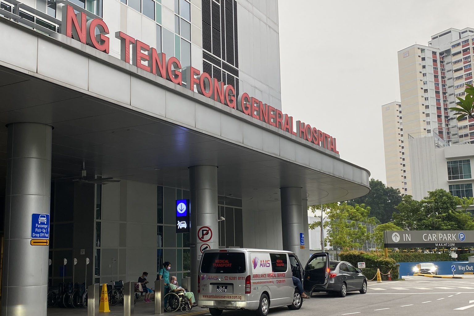 At Ng Teng Fong General Hospital, all areas where the employee who tested positive for Covid-19 had been in have been disinfected. The male staff member is now warded in an isolation room in the hospital.