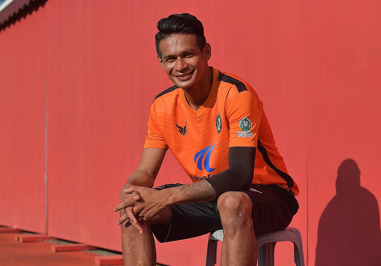Ridhuan Muhammad came out of retirement after three years to sign for Tanjong Pagar at the start of the season and finally played 18 minutes in the Jaguars' 2-2 draw against Balestier on May 23.