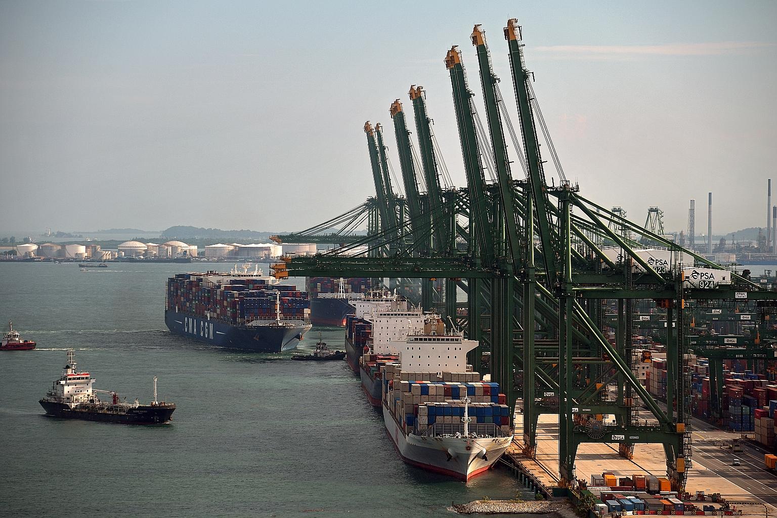 Non-oil domestic exports to Singapore's top markets as a whole rose last month. However, exports to the United States, Japan and the European Union declined. The markets that contributed the most to the rise in shipments were China, up 36.9 per cent,