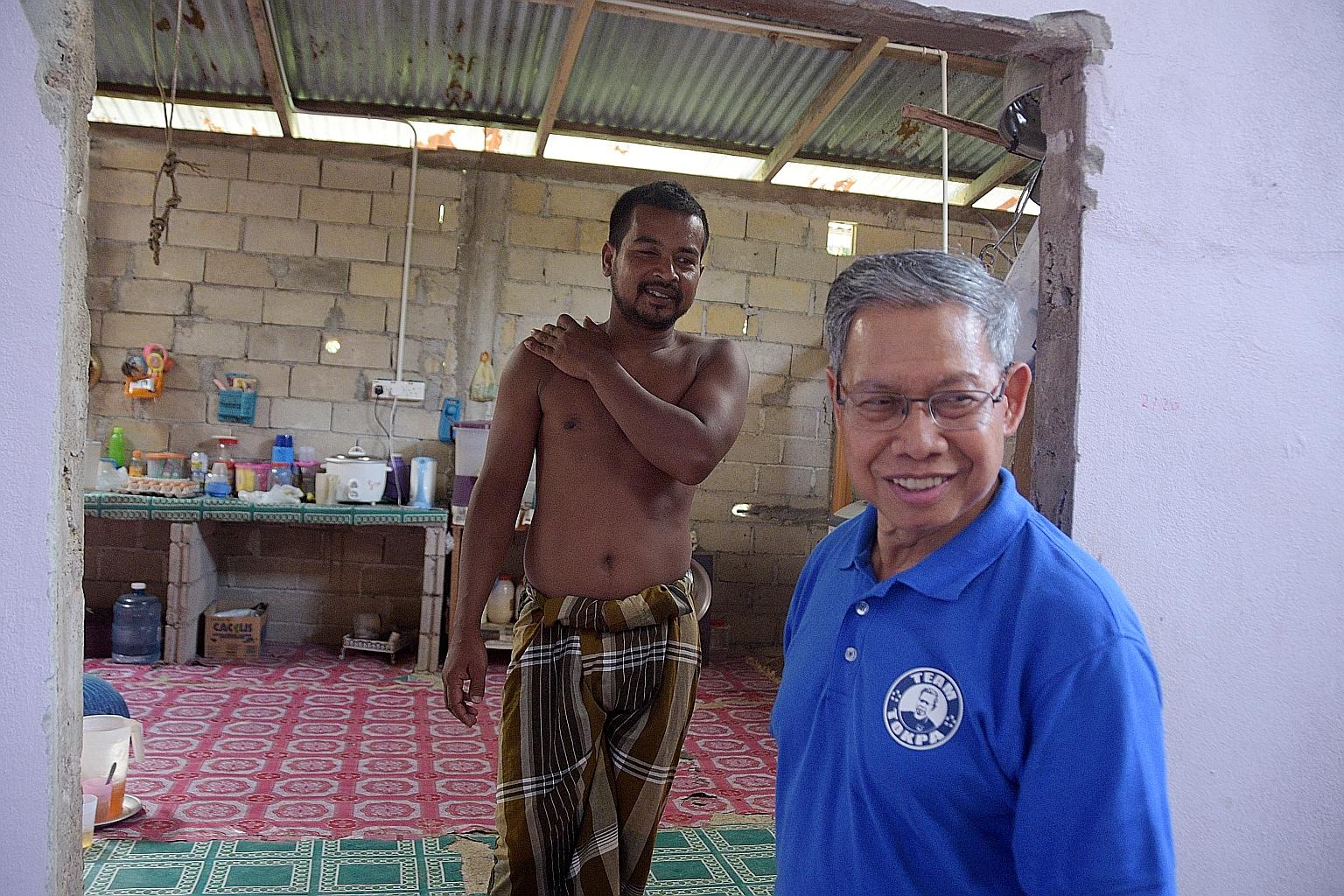 Malaysian minister Mustapa Mohamed ate at a Kelantan cafe on Saturday, despite the ban on dining in amid a full lockdown.