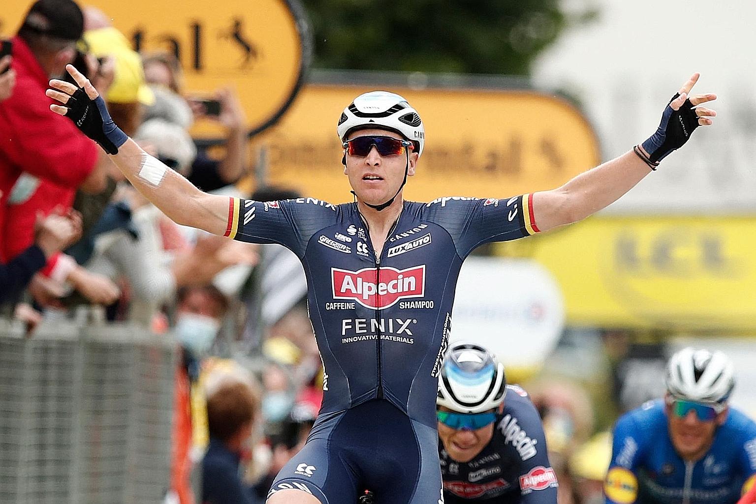 Belgian and Alpecin-Fenix rider Tim Merlier wins a stage at the Tour de France for the first time.